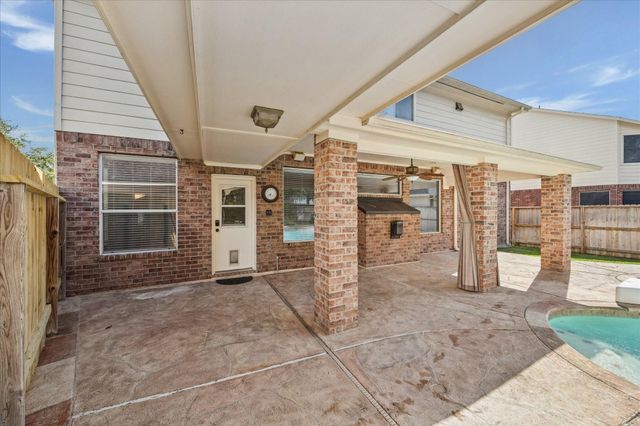 21223 Heartwood Oak Trail, Cypress, TX 77433