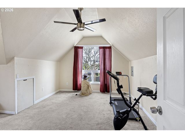 3810 ELMIRA Rd, Eugene, OR 97402