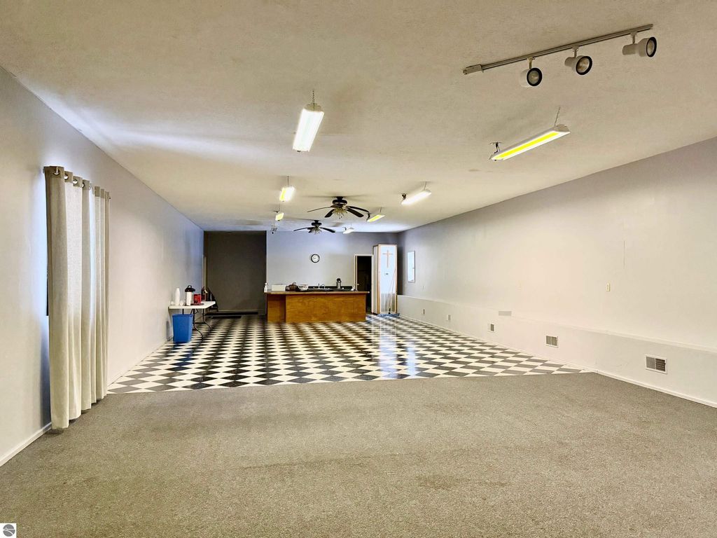 Image 6 of property listing at 1800 E M-55, Cadillac, MI 49601