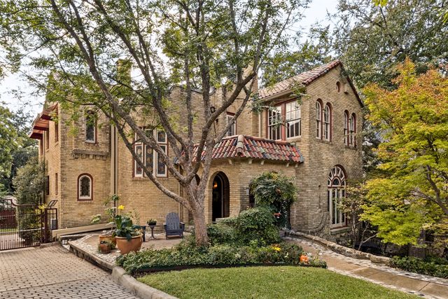 6936 Lakeshore Drive, Dallas, TX 75214