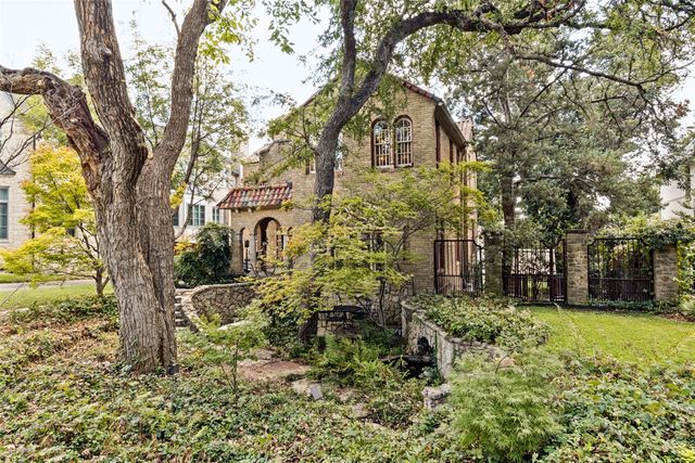6936 Lakeshore Drive, Dallas, TX 75214