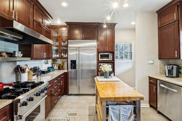 6936 Lakeshore Drive, Dallas, TX 75214