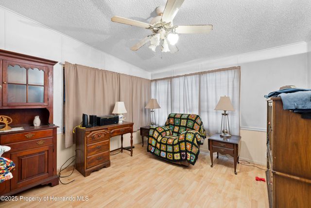 10232 Woodland Drive, Hudson, FL 34669