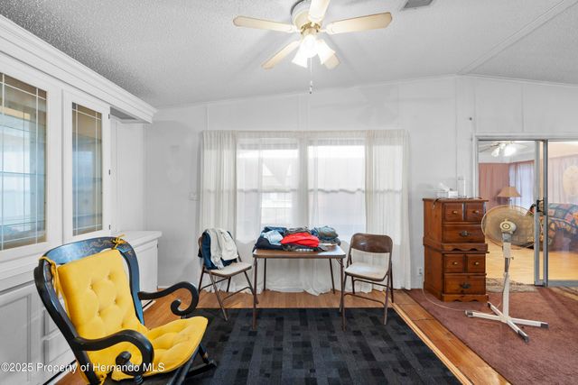 10232 Woodland Drive, Hudson, FL 34669