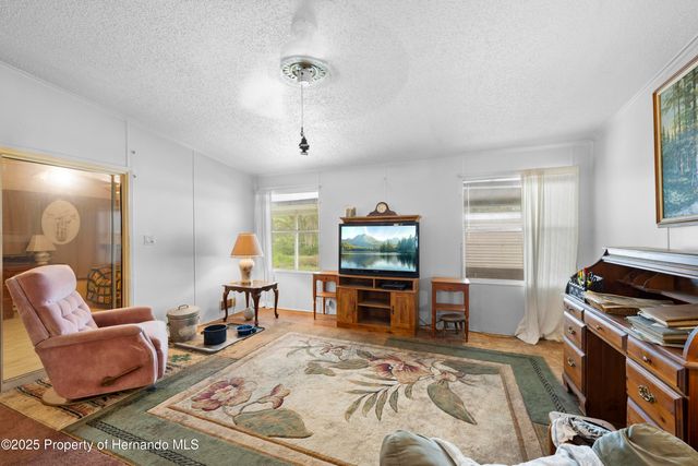 10232 Woodland Drive, Hudson, FL 34669