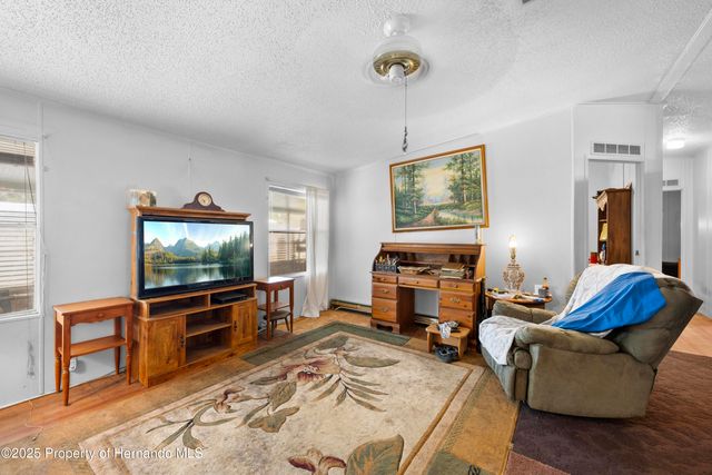 10232 Woodland Drive, Hudson, FL 34669
