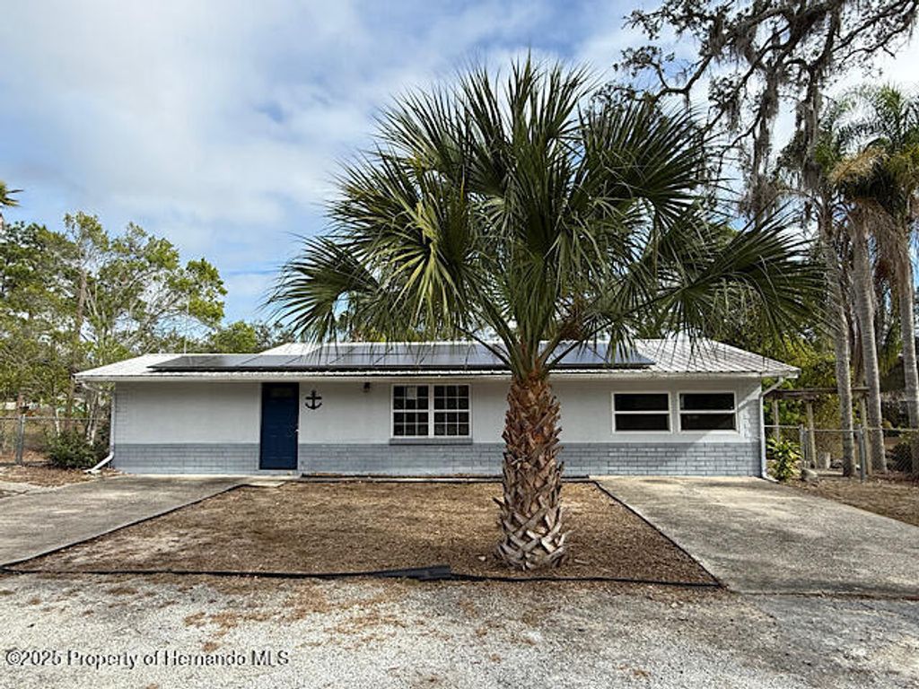 7156 Navy Drive, Spring Hill, FL 34609