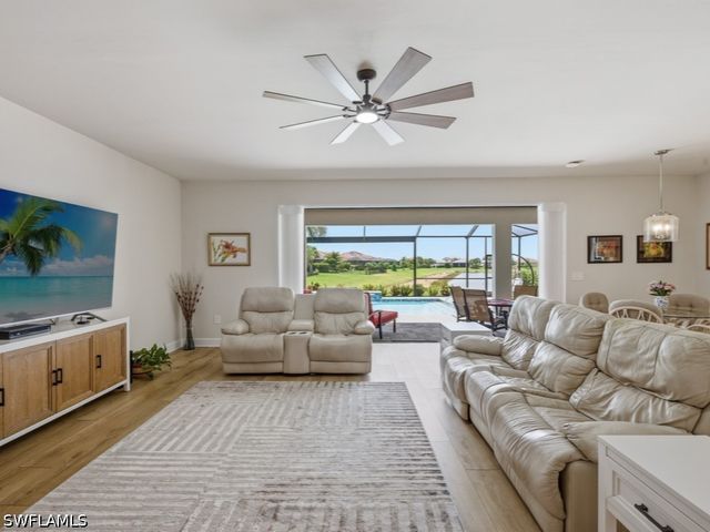 4010 E Hampton CIR, Alva, FL 33920