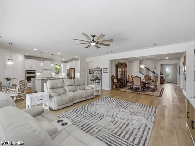 4010 E Hampton CIR, Alva, FL 33920