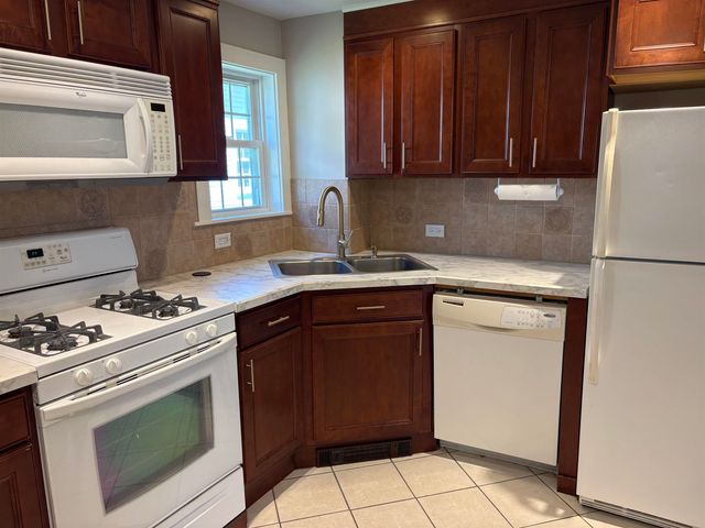 108 Main Street, Ludlow, VT 05149