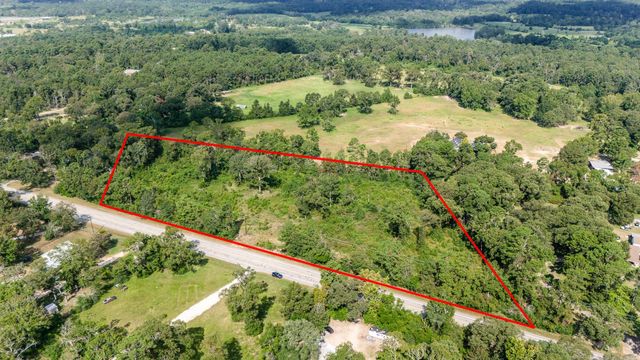 17171 E Fm 1097 Road, Willis, TX 77378