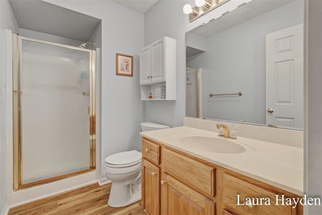 6880 Beechwood Drive, Saranac, MI 48881