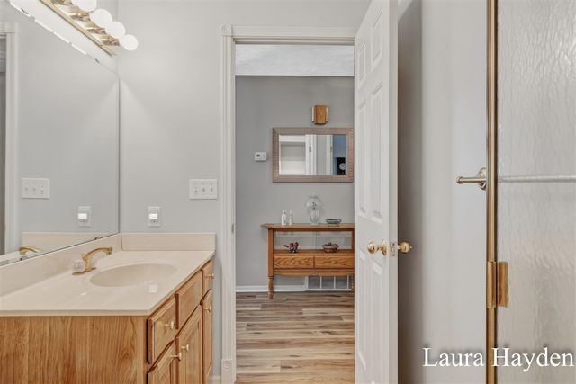 6880 Beechwood Drive, Saranac, MI 48881