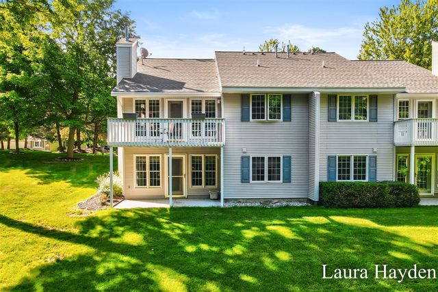 6880 Beechwood Drive, Saranac, MI 48881