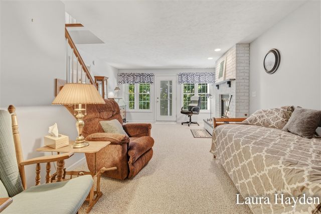 6880 Beechwood Drive, Saranac, MI 48881