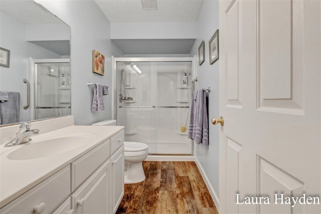 6880 Beechwood Drive, Saranac, MI 48881