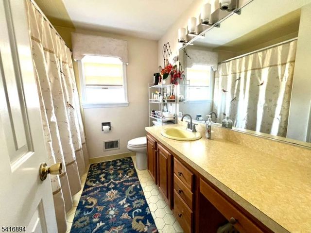 321 Tucker Ave, Union Twp., NJ 07083