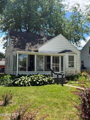 1603 Crestwood Road, Toledo, OH 43612