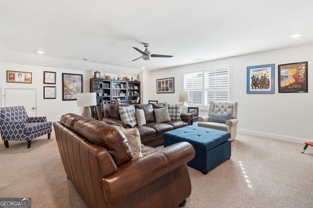 707 Evergreen Lane, Canton, GA 30114