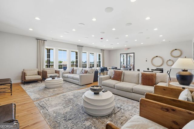 707 Evergreen Lane, Canton, GA 30114