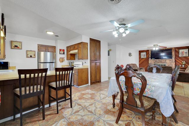 1788 Fernwood Dr, Marysville, CA 95901