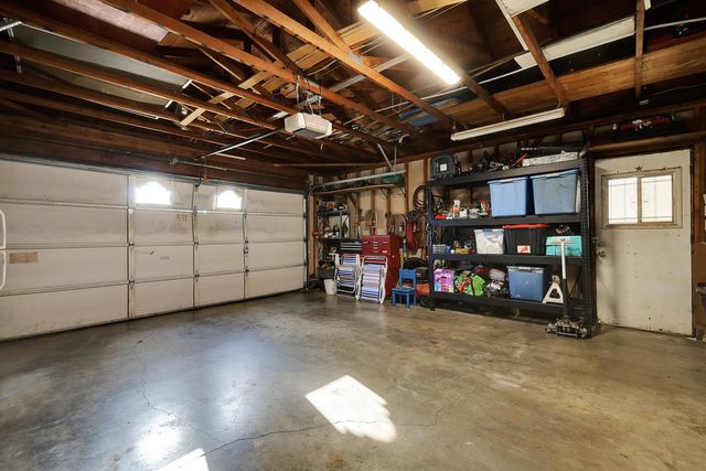 1788 Fernwood Dr, Marysville, CA 95901