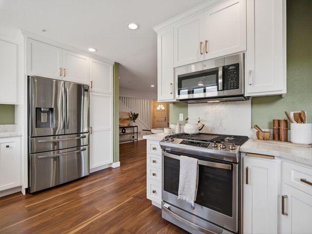 1764 Del Mar Court, Santa Cruz, CA 95062