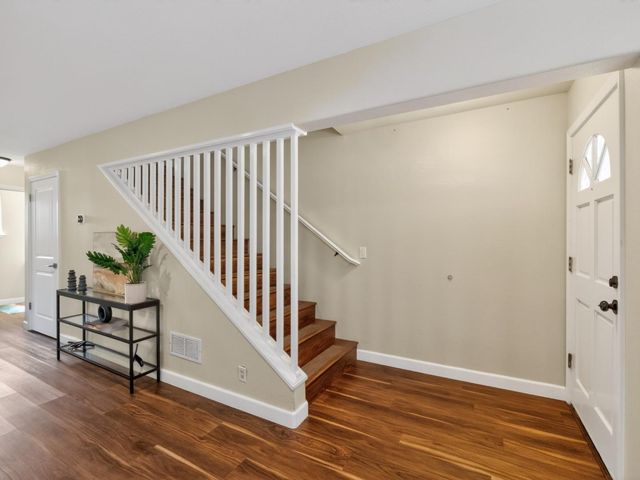 1764 Del Mar Court, Santa Cruz, CA 95062