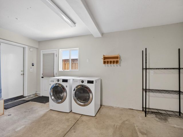 1764 Del Mar Court, Santa Cruz, CA 95062