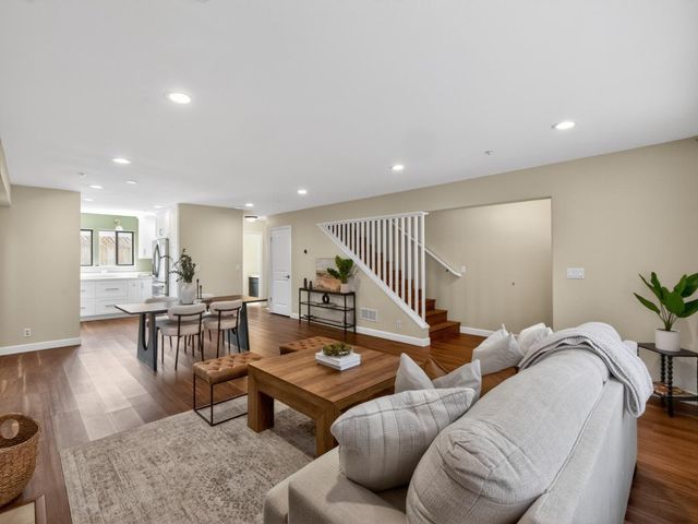 1764 Del Mar Court, Santa Cruz, CA 95062