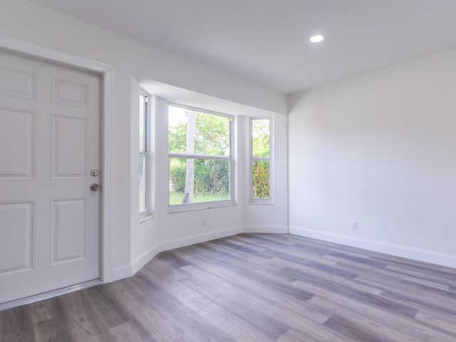 1229 18TH Avenue N, Lake Worth Beach, FL 33460