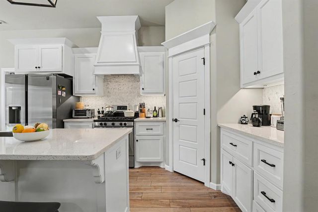 5225 Skylar Rae Road, Edmond, OK 73034
