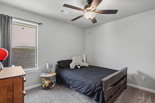 5225 Skylar Rae Road, Edmond, OK 73034