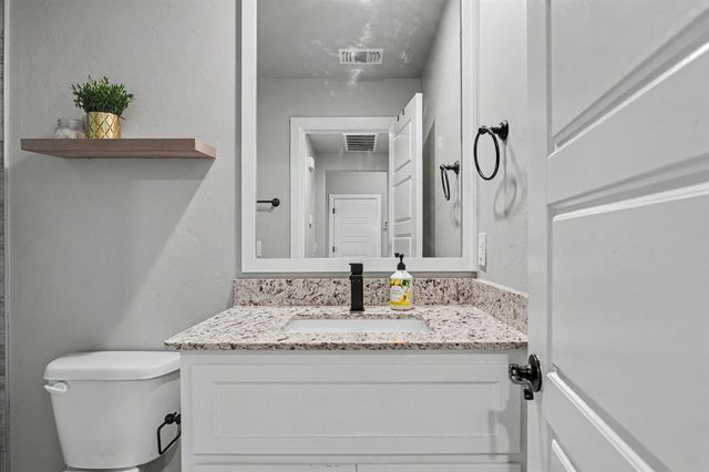 5225 Skylar Rae Road, Edmond, OK 73034