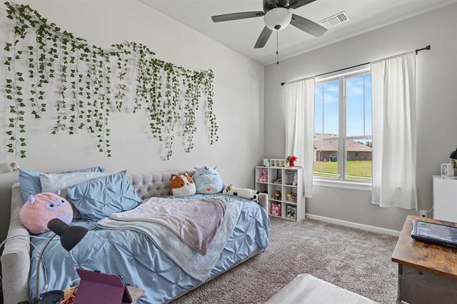 5225 Skylar Rae Road, Edmond, OK 73034