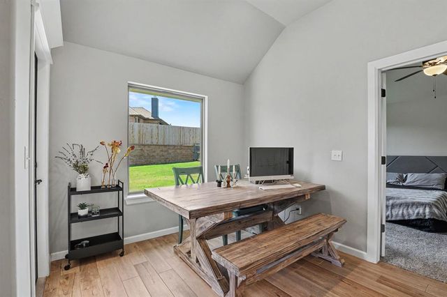 5225 Skylar Rae Road, Edmond, OK 73034