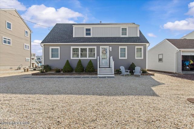 356 Morris Boulevard, Manahawkin, NJ 08050
