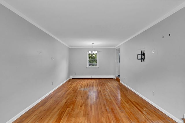 18 Nolan Drive, Bloomfield, CT 06002