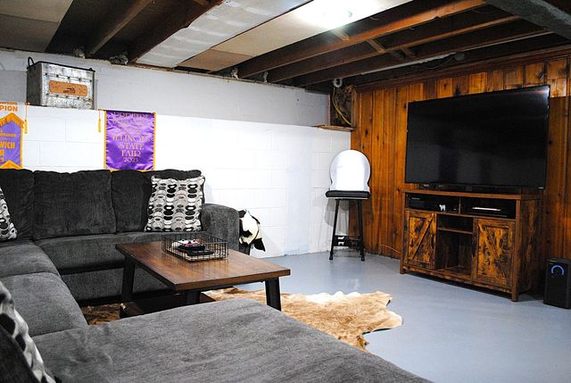 103 N Jefferson Street, Flanagan, IL 61740