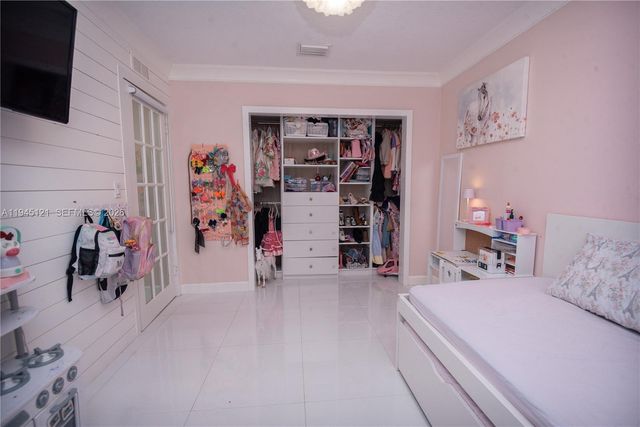 150 NE 31st St, Pompano Beach, FL 33064