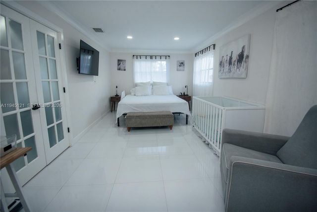 150 NE 31st St, Pompano Beach, FL 33064