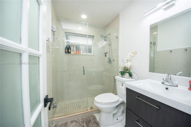 150 NE 31st St, Pompano Beach, FL 33064