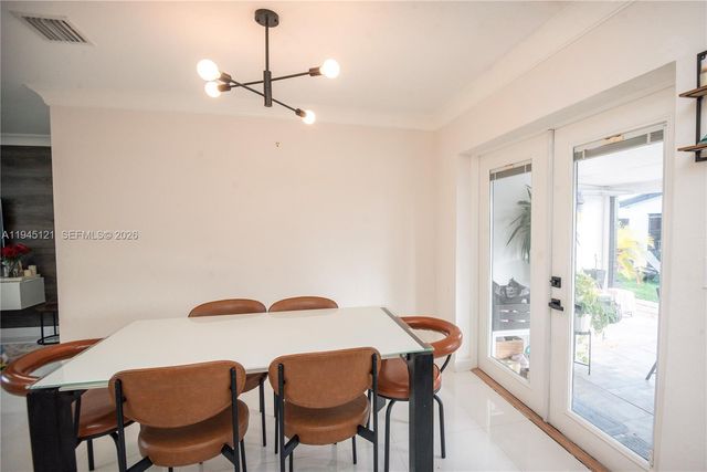 150 NE 31st St, Pompano Beach, FL 33064