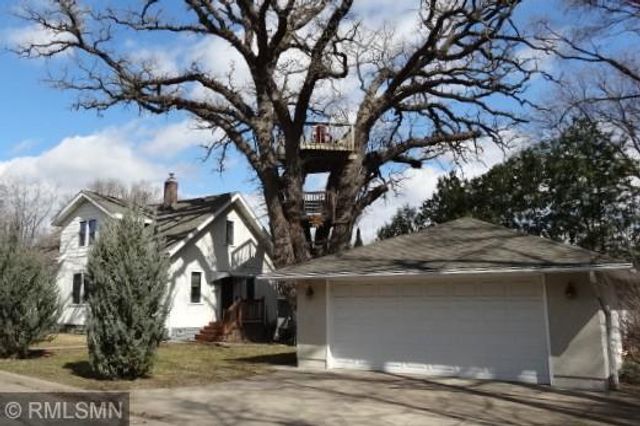 248 Winona Street W, West Saint Paul, MN 55118