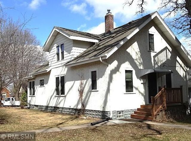 248 Winona Street W, West Saint Paul, MN 55118