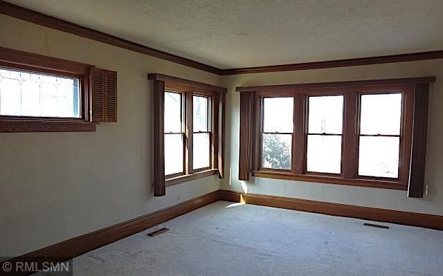 248 Winona Street W, West Saint Paul, MN 55118