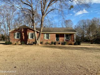 2647 Buckboard Trail, Rocky Mount, NC 27804