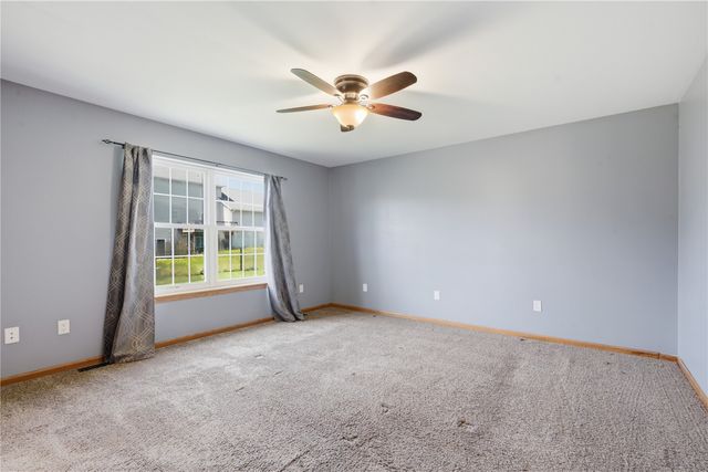89 Cardinal Avenue NE, Atkins, IA 52206