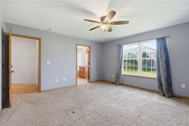 89 Cardinal Avenue NE, Atkins, IA 52206
