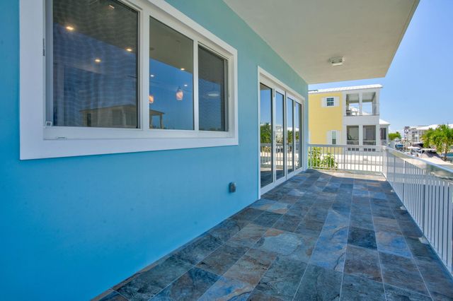 84 Coral Way, Key Largo, FL 33037